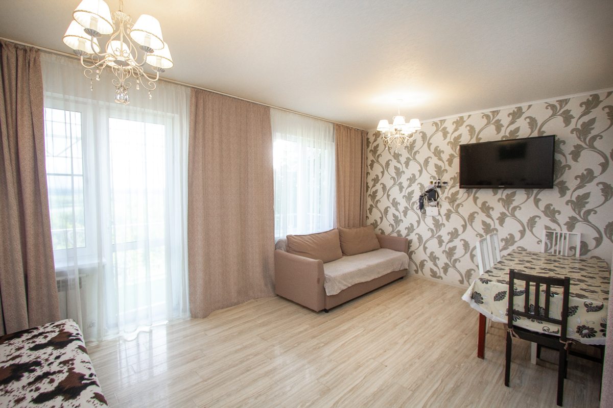 Апартаменты (Эко-студия с балконом) мини-отеля Green Home, Уфа