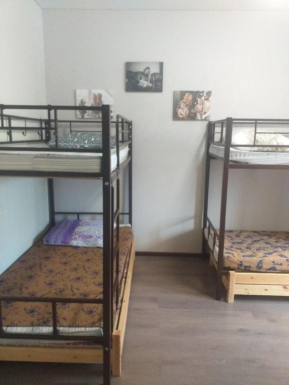 Номер (Кровать в общем номере для женщин с 4 кроватями) хостела На Зорге, Уфа