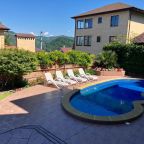 Номер (Дом для отпуска), Отель Коттедж в Дагомысе