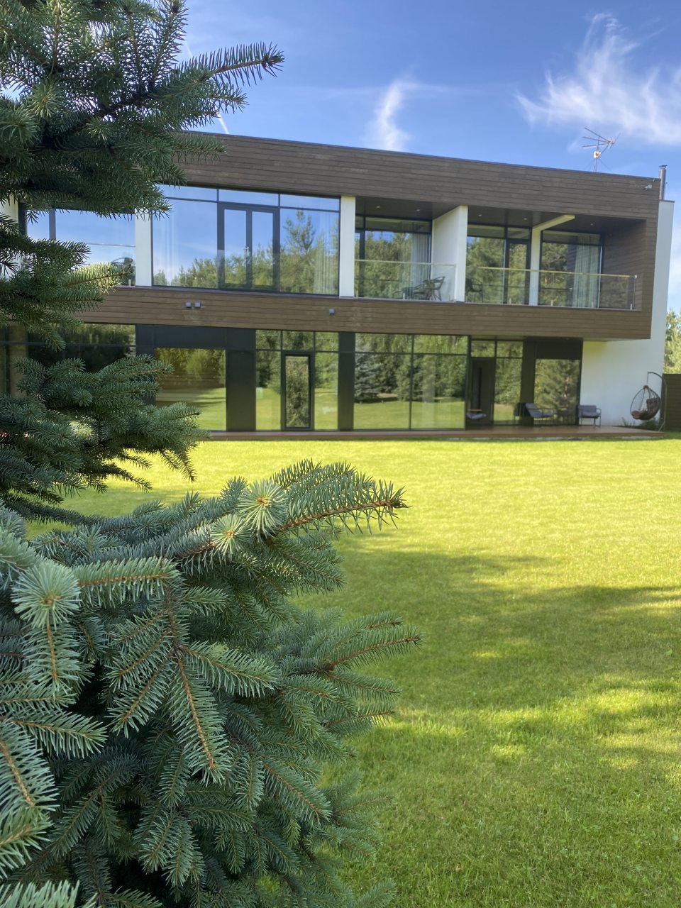 Forrest Club, Саратов