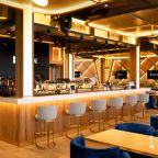 Ночной клуб/диджей, LOFT Hotel & SPA