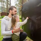 Детская площадка на улице, Царская охота