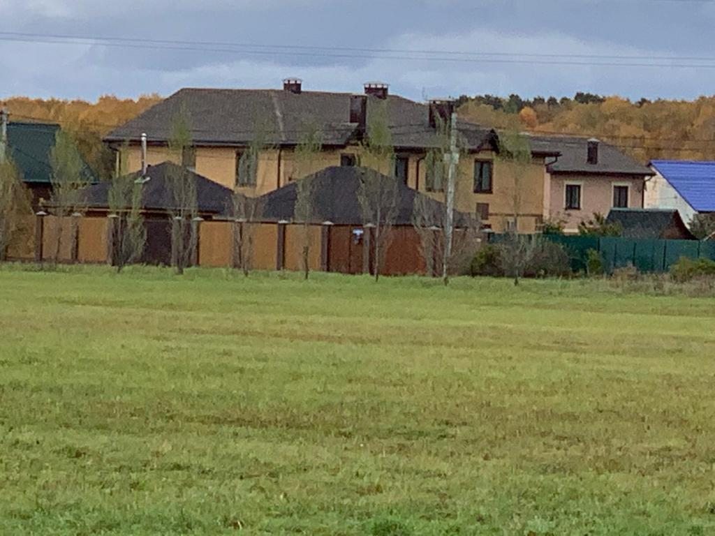 Номер (Дом с 4 спальнями), Отель ГК Тополя