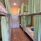 Восьмиместный (Спальное место на двухъярусной кровати в общем номере), Хостел Визит