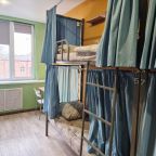 Восьмиместный (Спальное место на двухъярусной кровати в общем номере), Хостел Визит