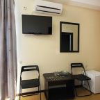 Трехместный (Трехместный номер с балконом), Отель Аннушка