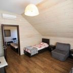 Четырехместный (Четырехместный номер с балконом), Отель Аннушка