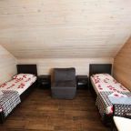 Четырехместный (Четырехместный номер с балконом), Отель Аннушка