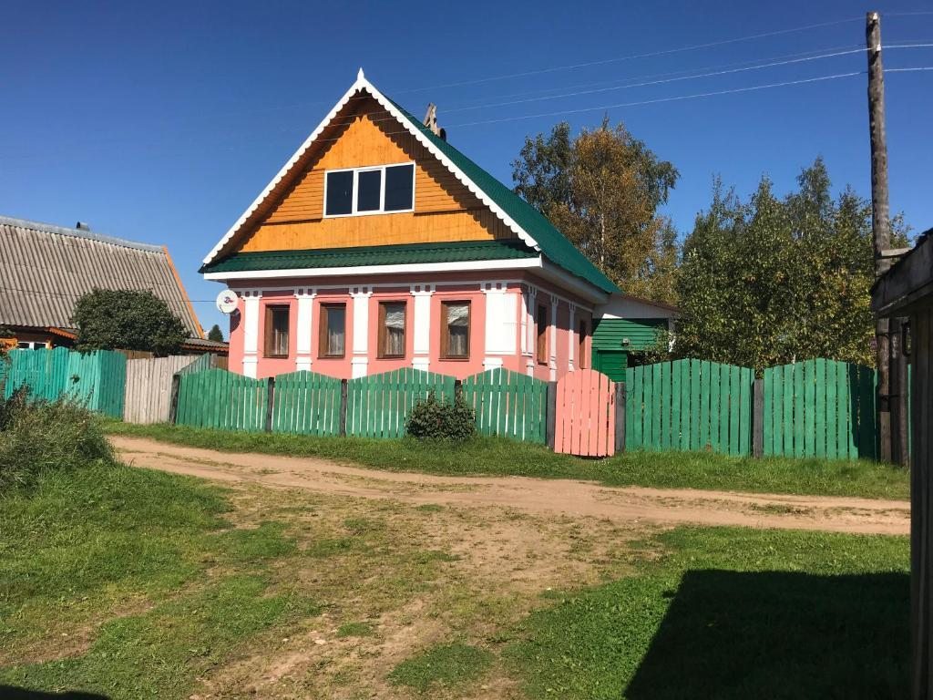 Дом для отпуска Центральная, 17, Березово, Тверская область