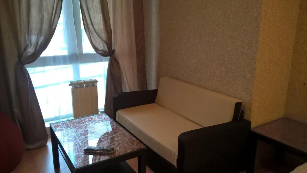 Двухместный (Двухместный номер с двуспальной кроватью и дополнительной кроватью) мини-отеля Акация, Казань