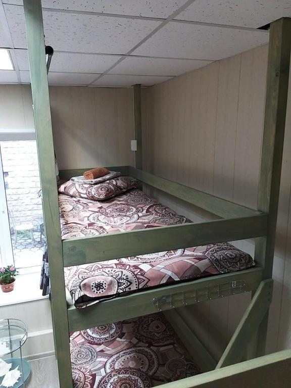 Номер (Спальное место на двухъярусной кровати в общем номере для мужчин и женщин) хостела Admiral house, Владивосток