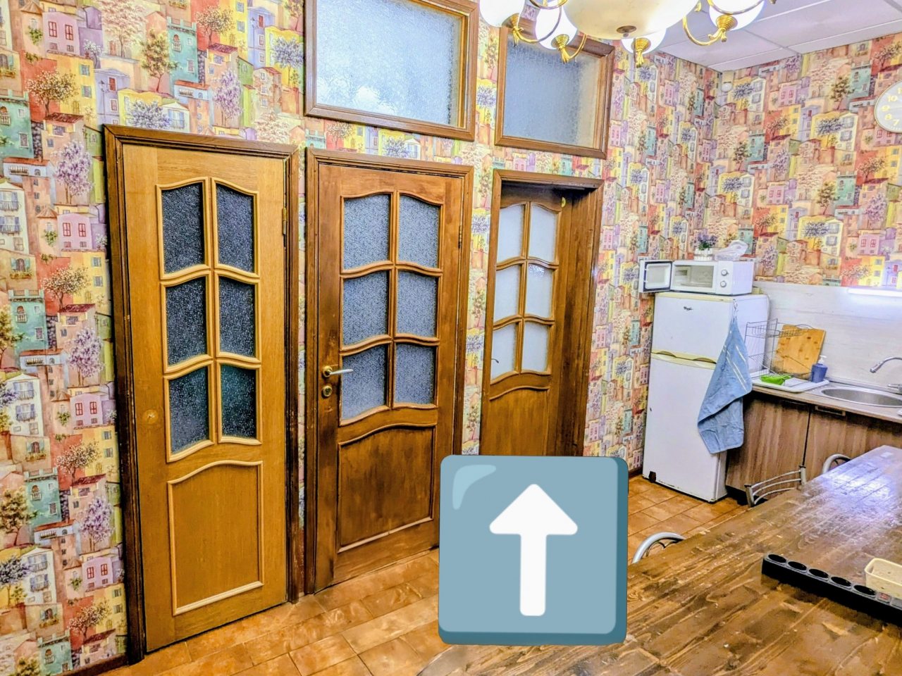 вход в общий 6-х местный номер