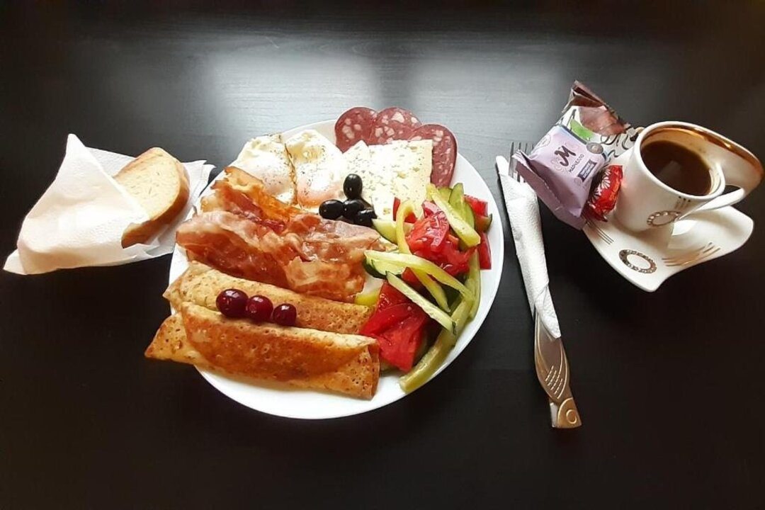 Континентальный завтрак, Круиз Румянцево