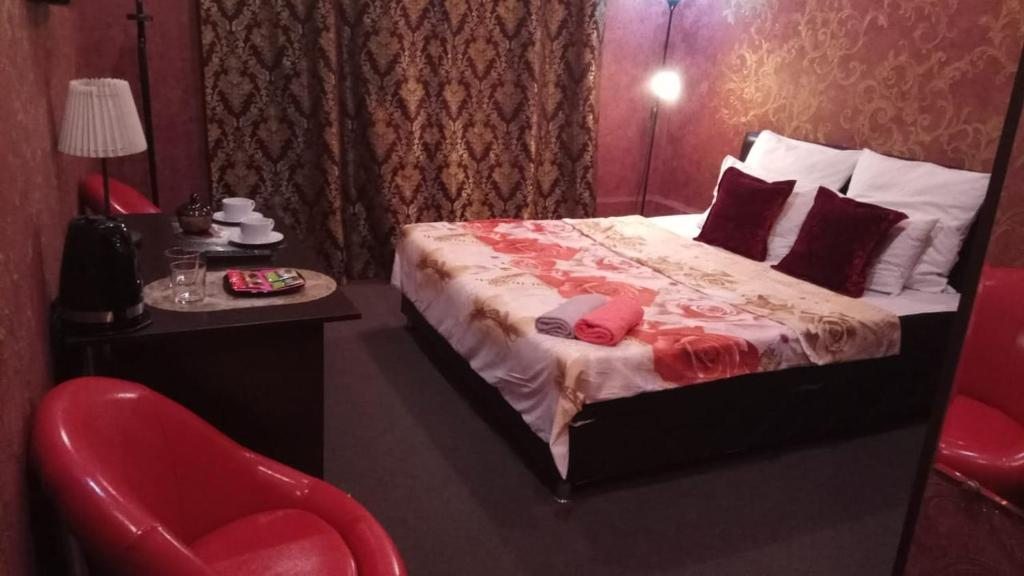Двухместный (Двухместный номер Делюкс с 1 кроватью) отеля Маркиза, Москва