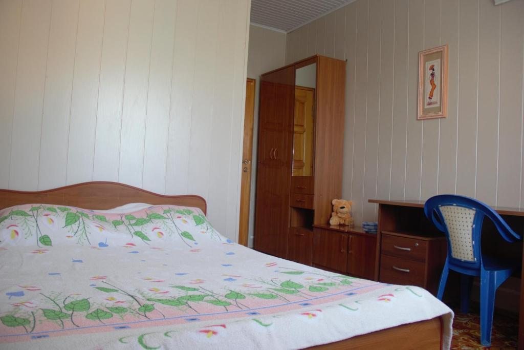 Двухместный (Двухместный номер с 1 кроватью с видом на море) гостевого дома Морская панорама, Сочи