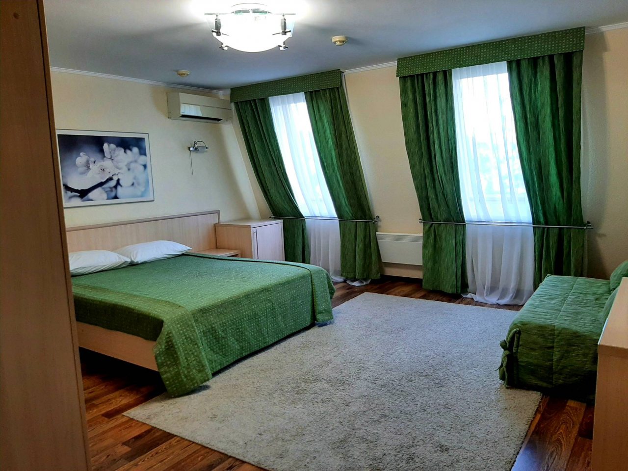 Семейный (Комфорт), Гостиница Синее море