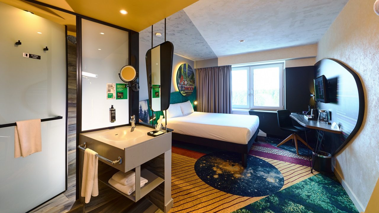 Двухместный (Улучшенный с 1 кроватью), Отель ibis Styles Челябинск