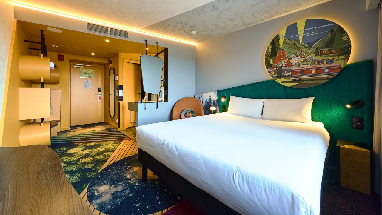 Двухместный (Улучшенный с 1 кроватью), Отель ibis Styles Челябинск