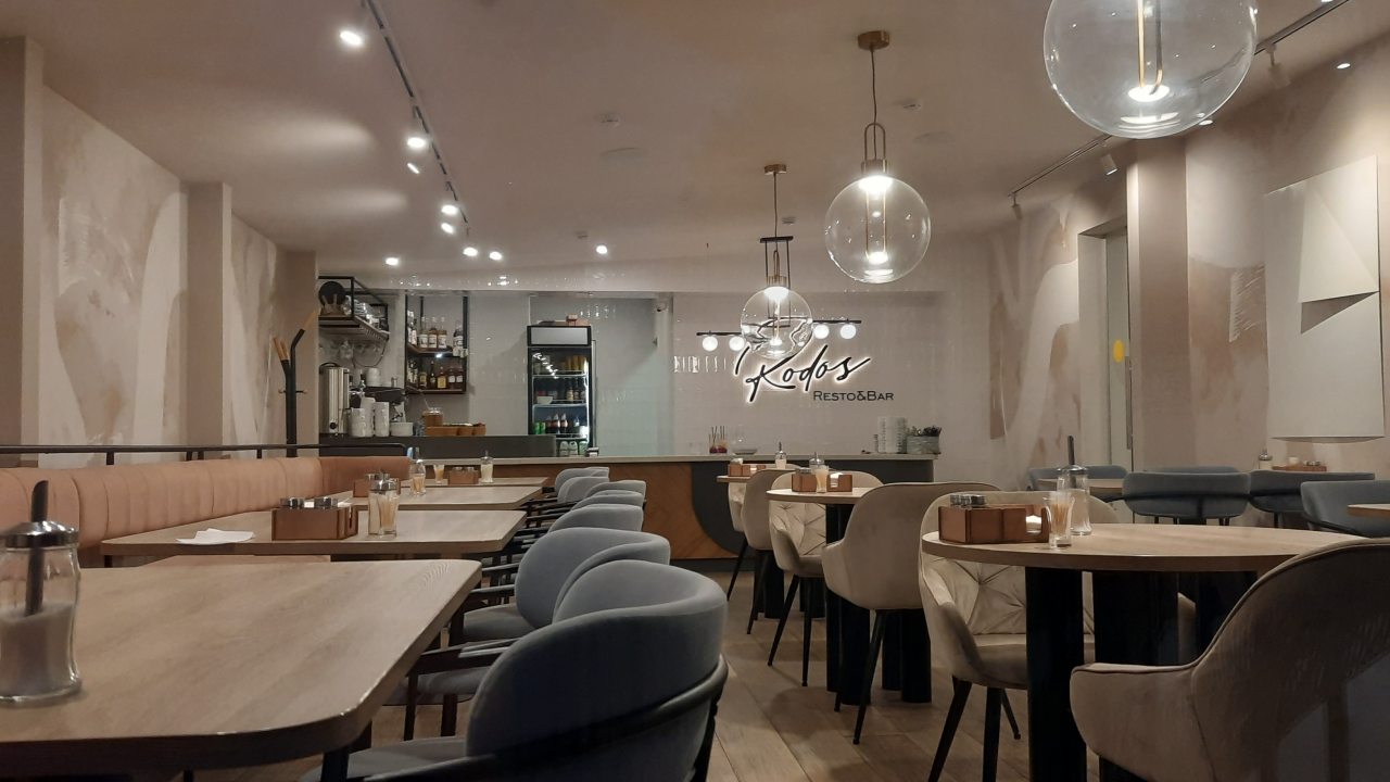 Ресторан, Отель Родос