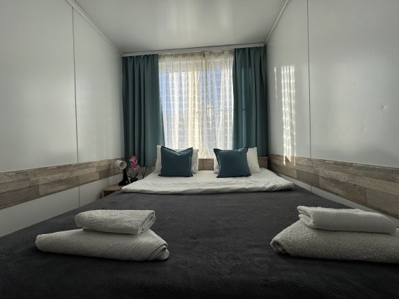 Фотография номера гостевого дома Самолет