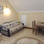 Семейный (Апартаменты комфорт), Гостевой дом Жилой дом Мамайка