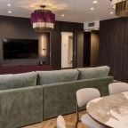Люкс (Гагарин), Гостиница Hilton Garden Inn Kaluga