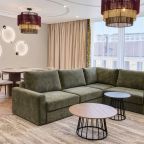 Люкс (Гагарин), Гостиница Hilton Garden Inn Kaluga