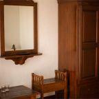 Трёхместный и более (Стандартный Трёхместный номер), Отель Барселона
