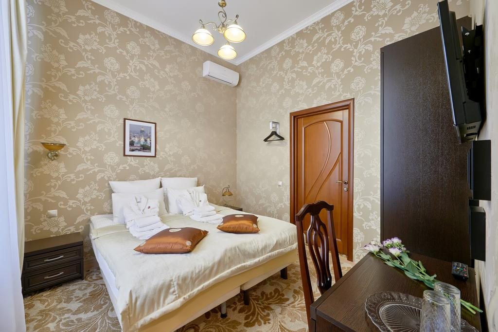 Двухместный (Стандартный двухместный номер с 1 кроватью или 2 отдельными кроватями) отеля Тучков у Дворцовой, Санкт-Петербург