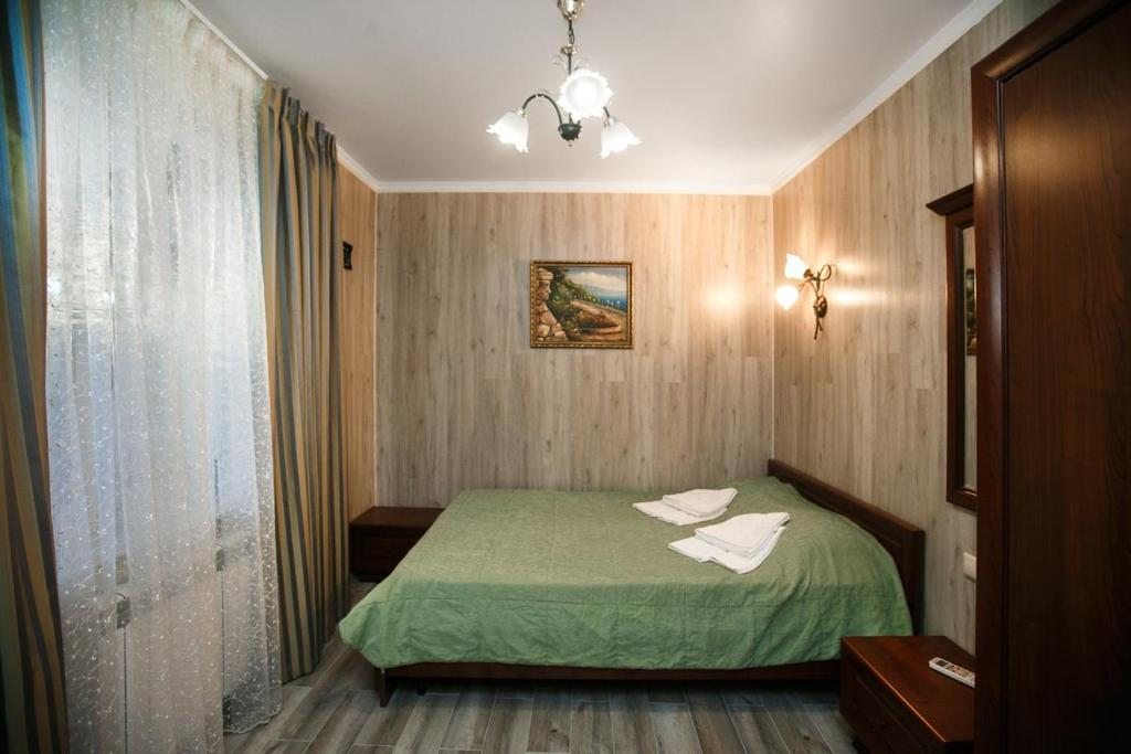 Апартаменты (Апартаменты с 2 спальнями) гостевого дома Кот в сапогах, Сочи