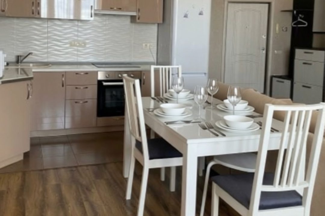 Люкс (Двухкомнатный Classic с видом на город), Апартаменты Clever House