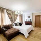 Апартаменты (Трехкомнатные Бизнес с панорамным видом), Апартаменты Clever House