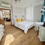 Апартаменты (Трехкомнатные Бизнес с панорамным видом), Апартаменты Clever House