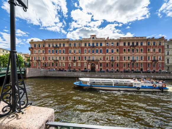 Гостевой дом Соло на набережной реки Мойки, Санкт-Петербург