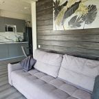 Коттедж (GREY HOUSE), Коттедж Черничный склон