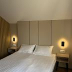 Апартаменты (Студио), Гостиница MOZART