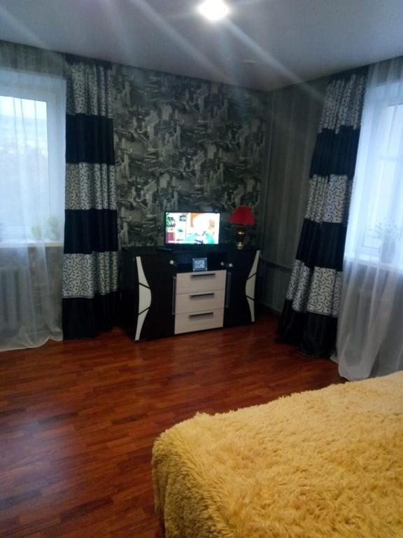 Apartamenty 5-yi Mikrorayon dom 29A, Тихвин