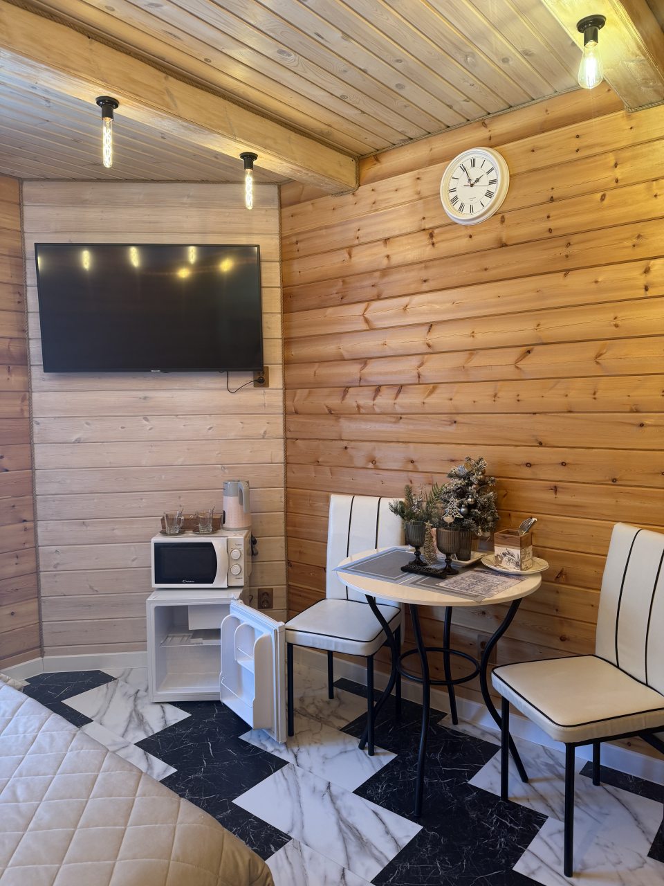 De Luxe (2 с видом на горы), Гостевой дом Элис