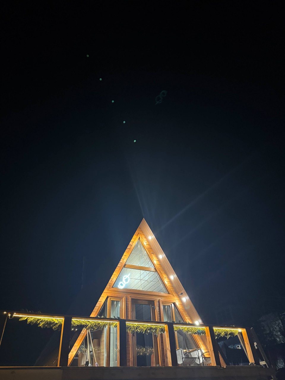 Дом (Афрейм на Байкале), Гостевой дом Элис