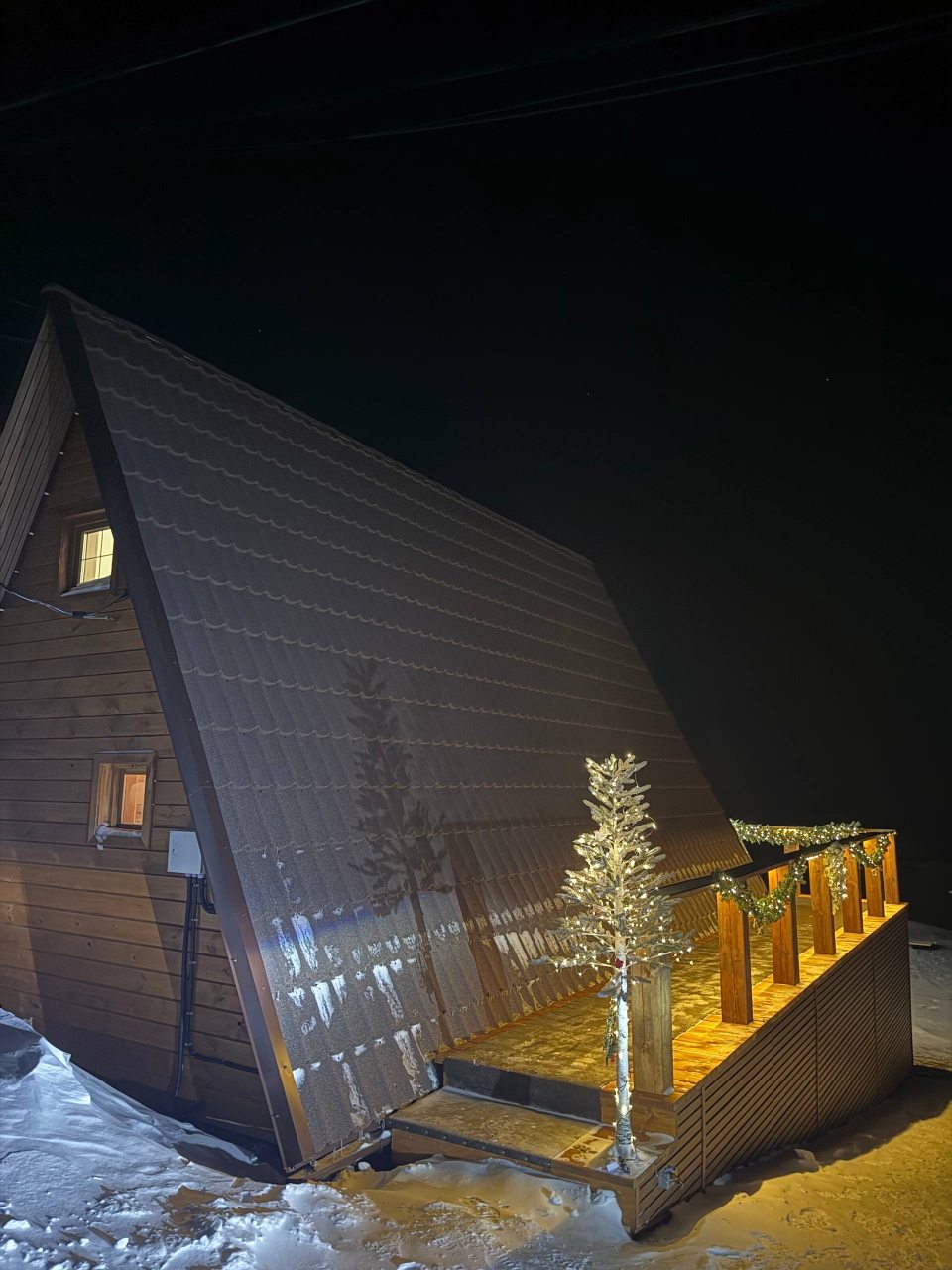 Дом (Афрейм на Байкале), Гостевой дом Элис