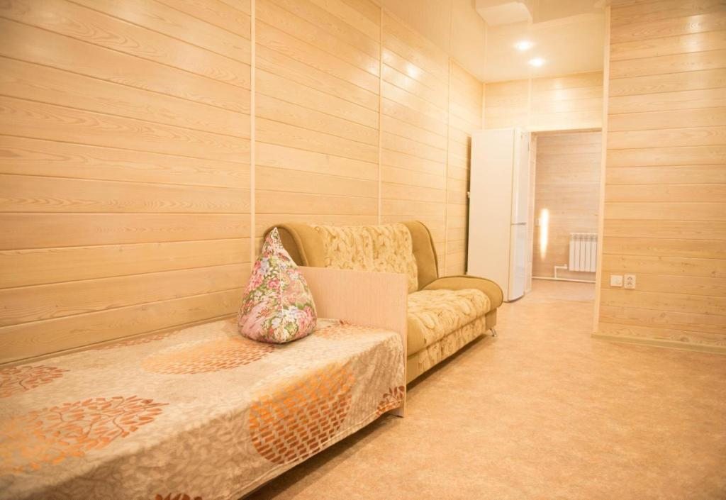 Четырехместный (Четырехместный номер с собственной ванной комнатой) апартамента Радуга, Северобайкальск