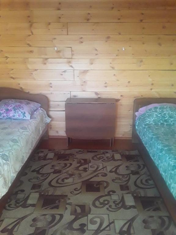 Семейный (Семейный номер) гостевого дома Летние Гостевые комнаты, Усть-Баргузин