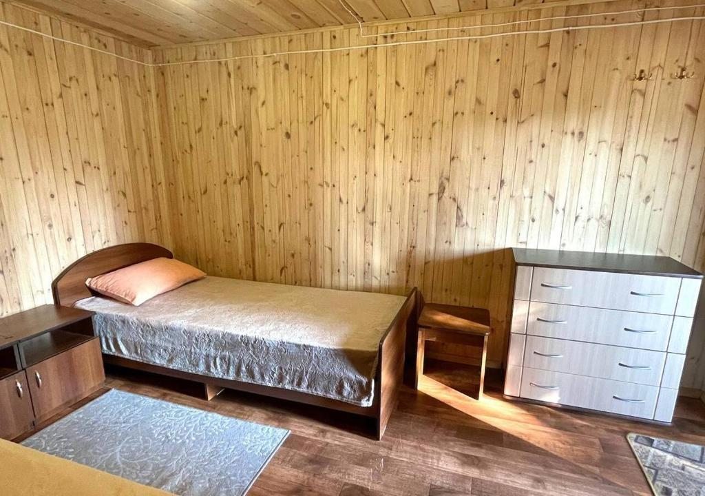Двухместный (Двухместный номер с 2 отдельными кроватями) гостевого дома На Фестивальной, Хужир