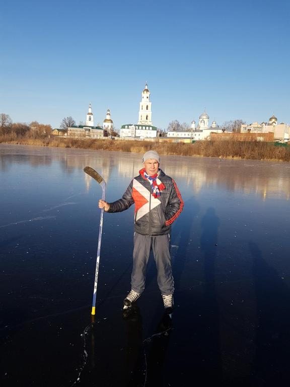 Номер (Частный дом), Семейный дом на реке