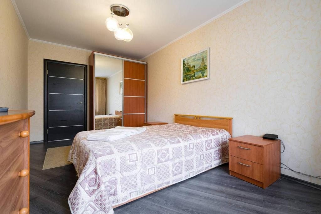 Трехместный (Классический трехместный номер) апартамента Квартиранов на Завокзальной, Великий Новгород