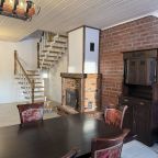 Коттедж (Дом Охотника), Туристский комплекс Мариинские избы