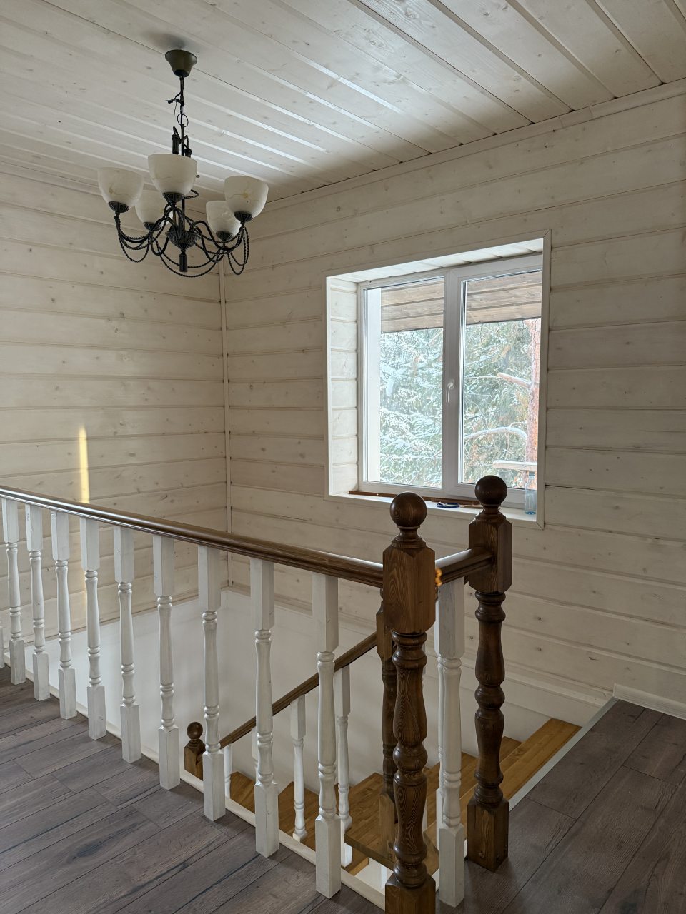 Трёхместный и более (Дом Охотника), Туристский комплекс Мариинские избы