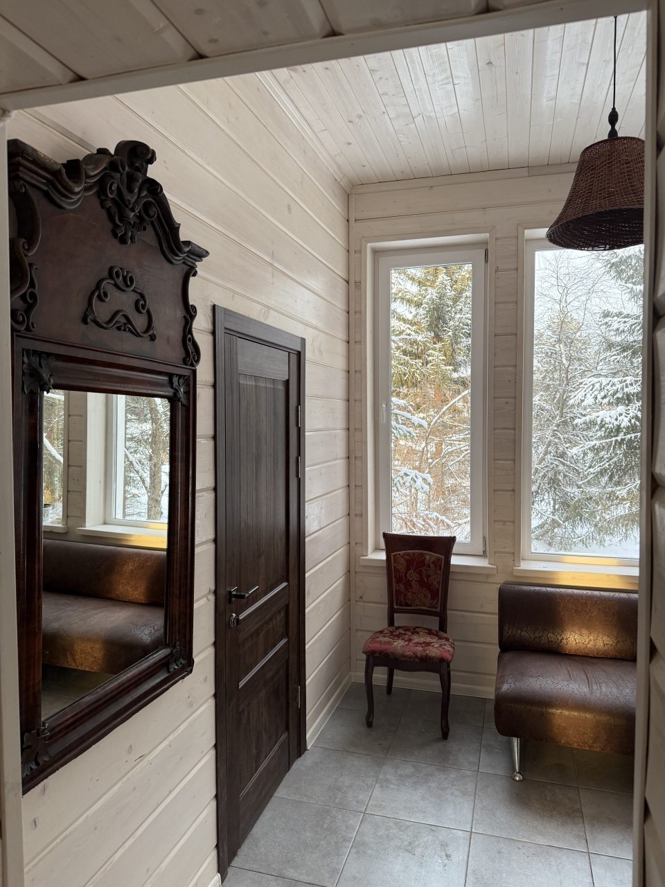 Трёхместный и более (Дом Охотника), Туристский комплекс Мариинские избы