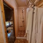 Двухместный (Номер 303 (Улучшенный с сауной и завтраком)), База отдыха Каравелла
