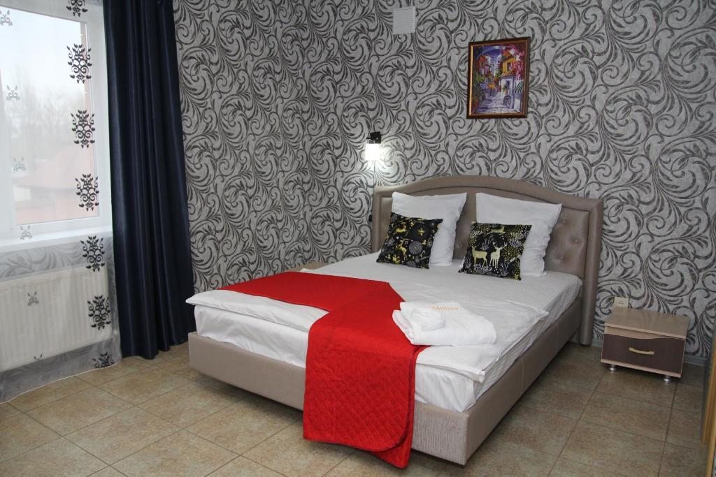 Двухместный (Улучшенный номер с кроватью размера «king-size») мини-отеля Идиллия, Волгодонск